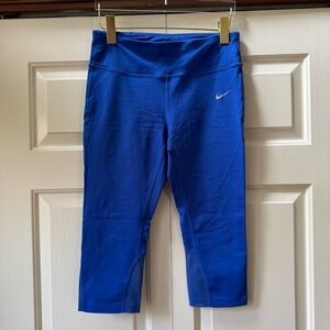 Nike Dri-Fit Power Epic Lux Capri with mesh Women’s size medium